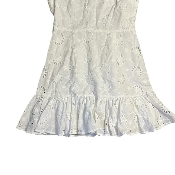 Yumi Kim Eyelet Dress Alicia White Size M Short Sleeve Lined Mini Ruffle Skirt - Picture 6 of 9